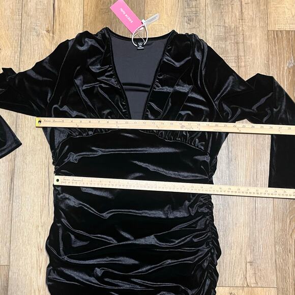 NWT Black Velvet Ruched Bodycon Long Sleeve Dress Plus 3x Sexy Holiday Cocktail - Picture 8 of 9